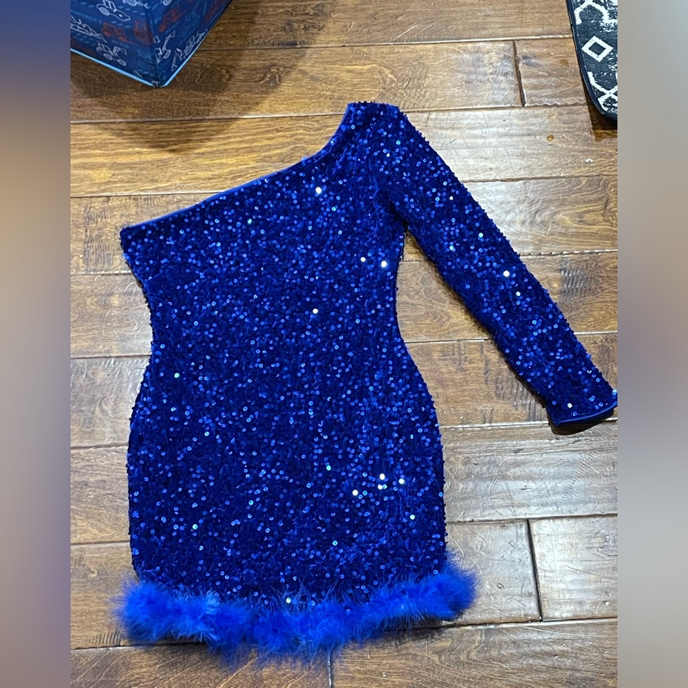 Beautiful sequin dress